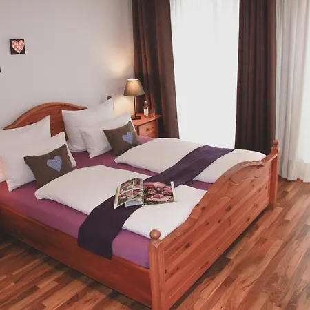 Σπίτι διακοπών Gaestehaus Schoeberl