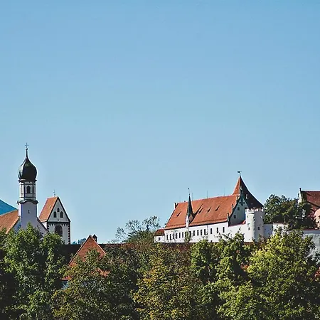Gaestehaus Schoeberl Tatil Evi Füssen