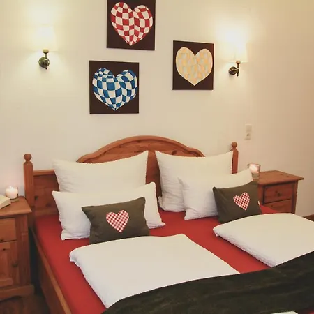 Bed & Breakfast Gaestehaus Schoeberl Fussen